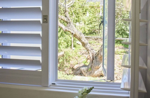 Cape Winelands House | Klein Waterval Riverside Lodge