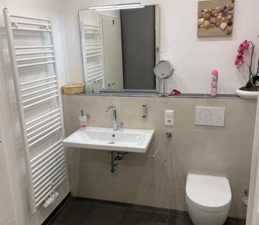 Plankstadt Apartment | Klimatisierte Wohnung