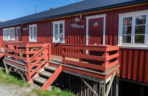 Sørvagen Cabin | Klingenberg Rorbuer