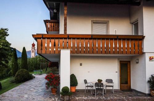 Castelbello-Ciardes House | Klostergut
