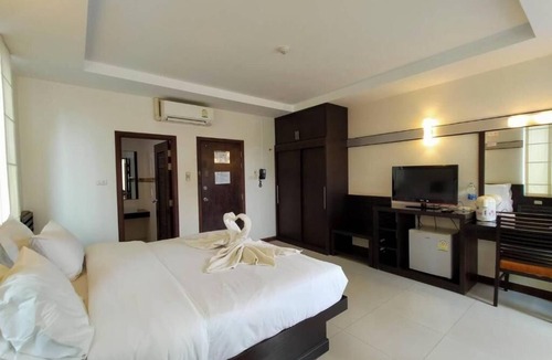 Krabi Hotel | KM House