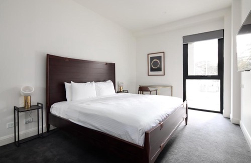 Kingston Hotel | Knightsbridge Canberra