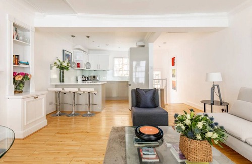 Brompton & Hans Town House | KNIGHTSBRIDGE TRANQUIL 3 BED 2 BATH
