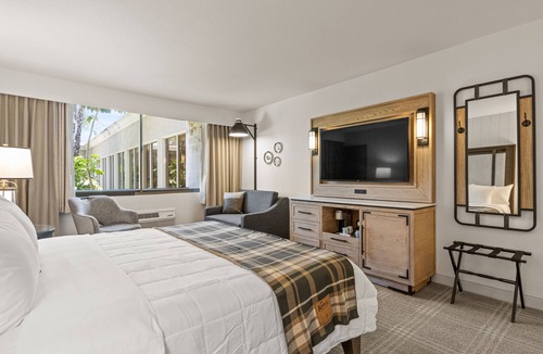 Northwest Anaheim Hotel | Knott's Hotel
