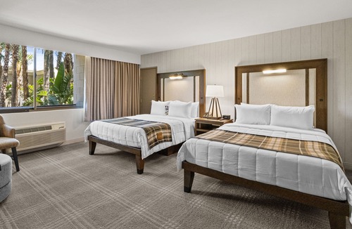 Northwest Anaheim Hotel | Knott's Hotel