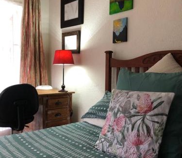 Klerksdorp Apartment | Knowles Nook Self-catering