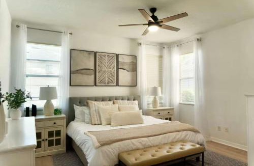 Legacy Park House | Kodas Retreat Home for 11