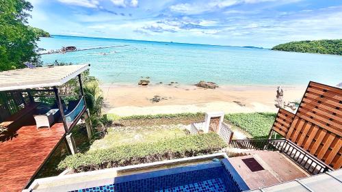 Siray Villa | Koh Sirey Beachfront Pool Villa - 2 Bedrooms House