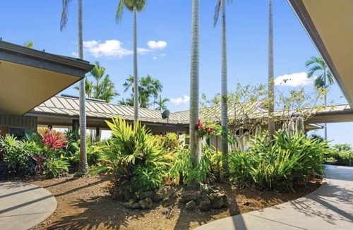 Honaunau-Napoopoo Villa | Kohania Courtyard Villa - 2bd 2ba w/Kitchenette on Quiet Orchard Property