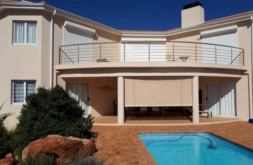 Clanwilliam Villa | Kokowit