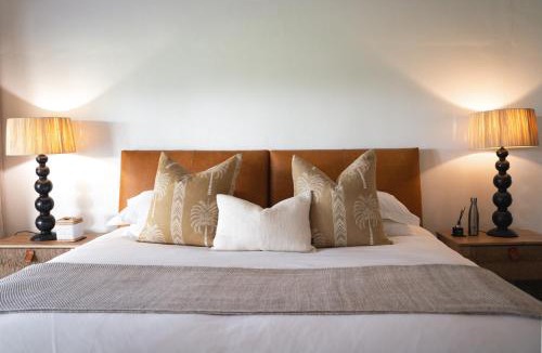 Northern Tuli Game Reserve Villa | Kolokolo Safari Home - Mashatu Game Reserve
