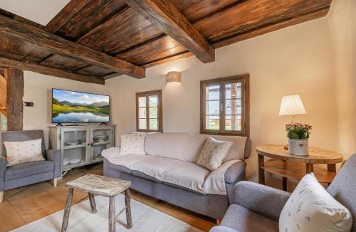 Metlika House | Kolpa Holidays
