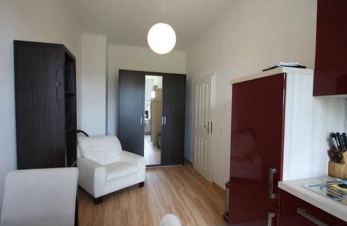 Neuschonefeld Apartment | Komfort-Suite by Interhome