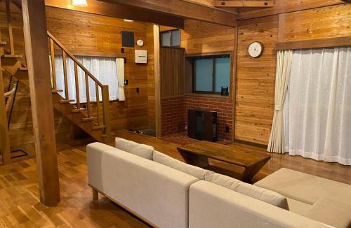 Tsumagoi House | Komore Villa Kita-Karuizawa こもれヴィラ北軽井沢