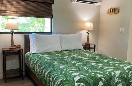 Sanibel Hotel | Kona Kai Motel