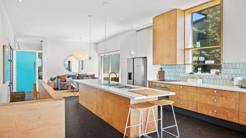 Macmasters Beach House | Kookaburra Retreat at Macmasters Beach