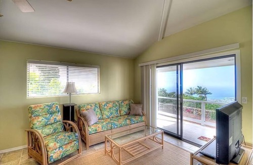 Holualoa Cottage | Kope Cottage -1 BR -1B-Endless Views