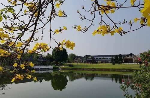 Chok Chai Hotel | Korat Resort Hotel