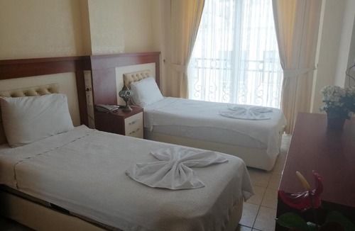 Artikli Hotel | Korykos Hotel