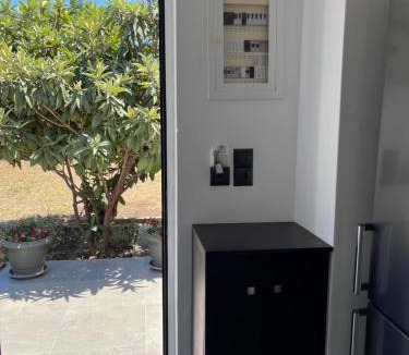 Tingaki House | Kosaris Cottage