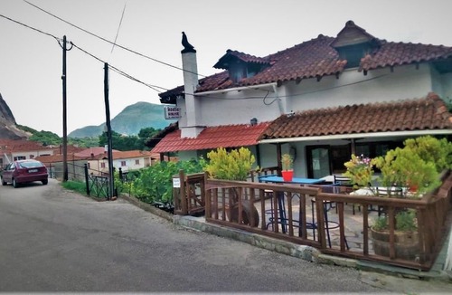 Kastraki Hotel | Kostis Hause