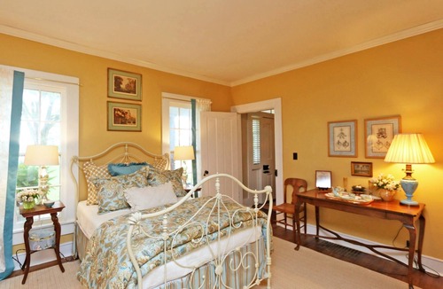 Wakenda House | Kosy Grove:19th Century Antebellum Historic Home and Grounds