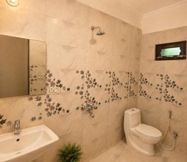 Rishikesh Apartment | Koteshwaram by Ashkothomes
