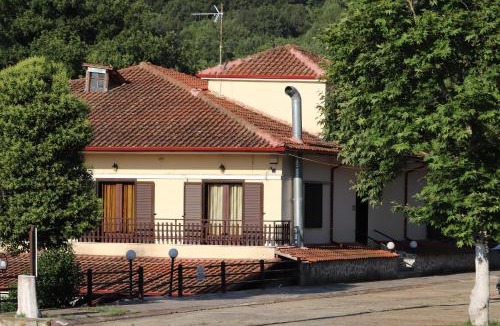 Paionia House | Kotza Ntere
