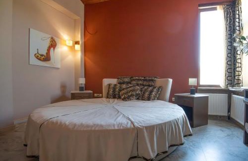 Koukkos Hotel | Koukos Inn