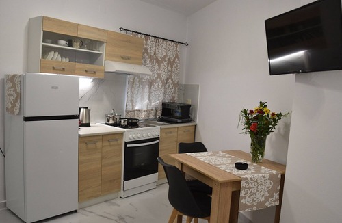 Zaros Apartment | Kourites Apartments