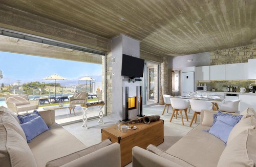 Kamilari Villa | Kouros Villa