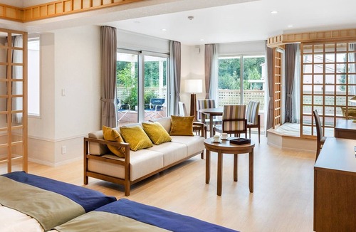 Yachimata Resort | Koyaru-no-sato Doggys Island