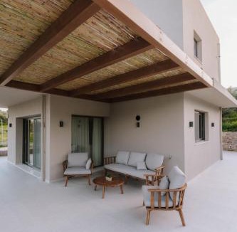 Malevizi Villa | KOZER Luxury Villa Elia