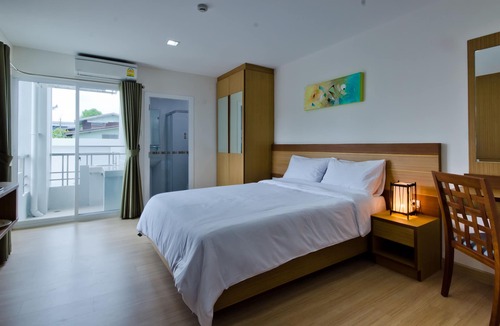 Bang Wa Hotel | Kozy Inn