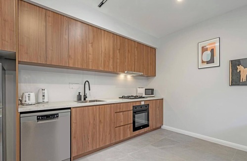 Cobbitty House | KozyGuru | Cobbitty | Cozy One-Bedroom Retreat