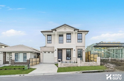 Cobbitty House | KozyGuru | Cobbitty | Modern Family Retreat