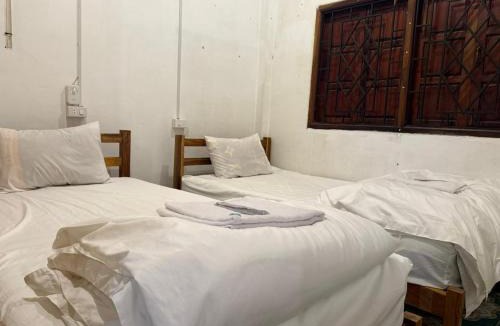 Nong Khiaw Hostel | KP Backpackers Hostel