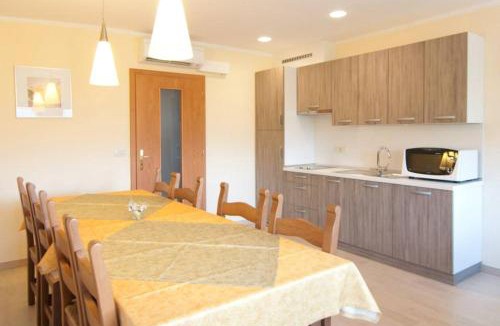 Nova Gorica Bed & Breakfast | Kraljič - Primož Čotar