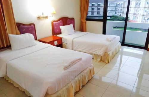 Tha Pho Hotel | Kresident Hotel