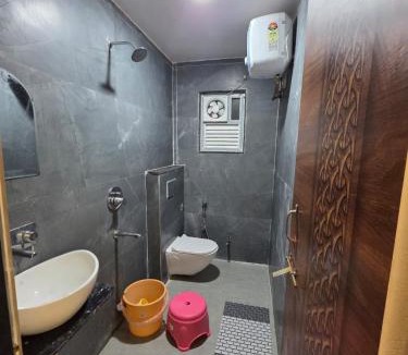 Vrindavan Hotel | Kripa Hotel
