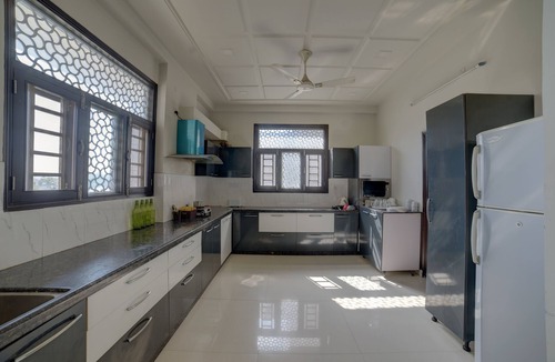 Jaipur Apartment | "Krishan kunj vacation home"Luxurious centrally located 4BHK Homestay Apartment