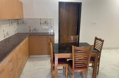 Bhowali House | Krishna Cottage