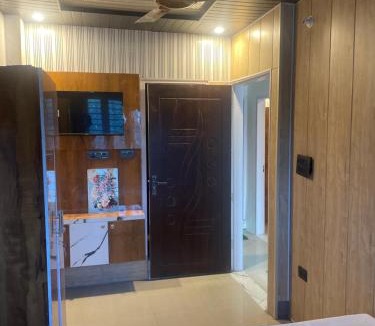 Rishikesh Hotel | Krishna Rooms