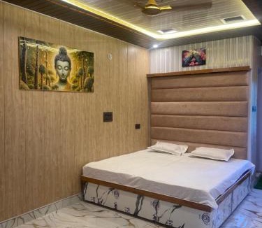 Rishikesh Hotel | Krishna Rooms