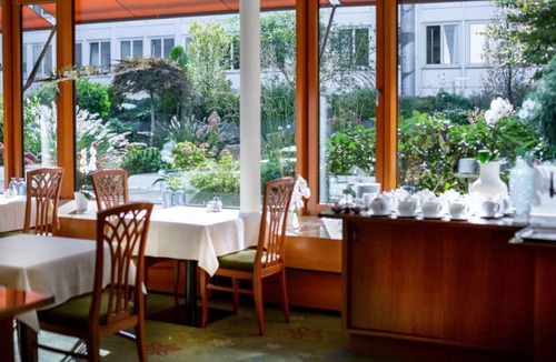 Hauptbahnhof Hotel | Kronenhotel