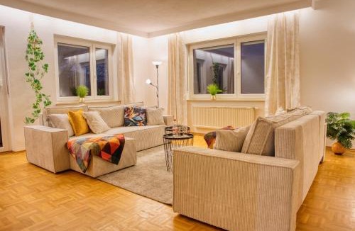 Weiden in der Oberpfalz Apartment | Krumpes Quarters