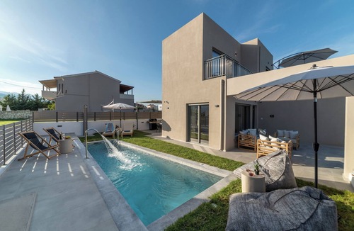 Asprouliani Villa | KS3 Exclusive Luxury Villa with 3BR Private Pool, 3,5 Baths & BBQ