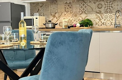 Decimomannu Apartment | KStay Experience