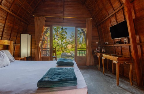Samplangan House | Kubu Selat Villa and Glamping