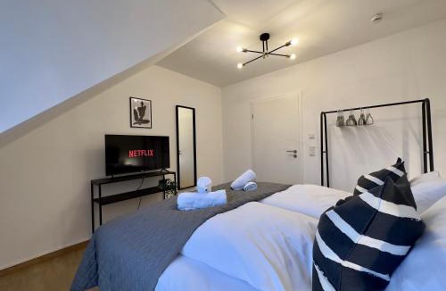 Stephansposching Apartment | KUELhome - Moderne Wohnung mit Küche & Parkplatz Ausblick auf den bayerischen Wald